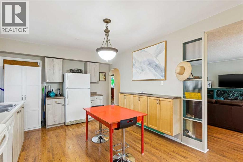 2128 17 Avenue Sw Property Photo 14