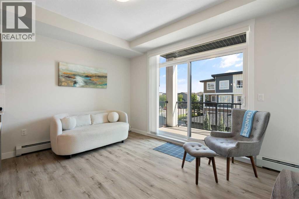 25 Walgrove Walk Southeast Property Photo 7