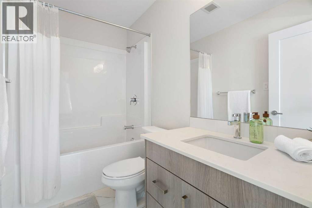 25 Walgrove Walk Southeast Property Photo 10