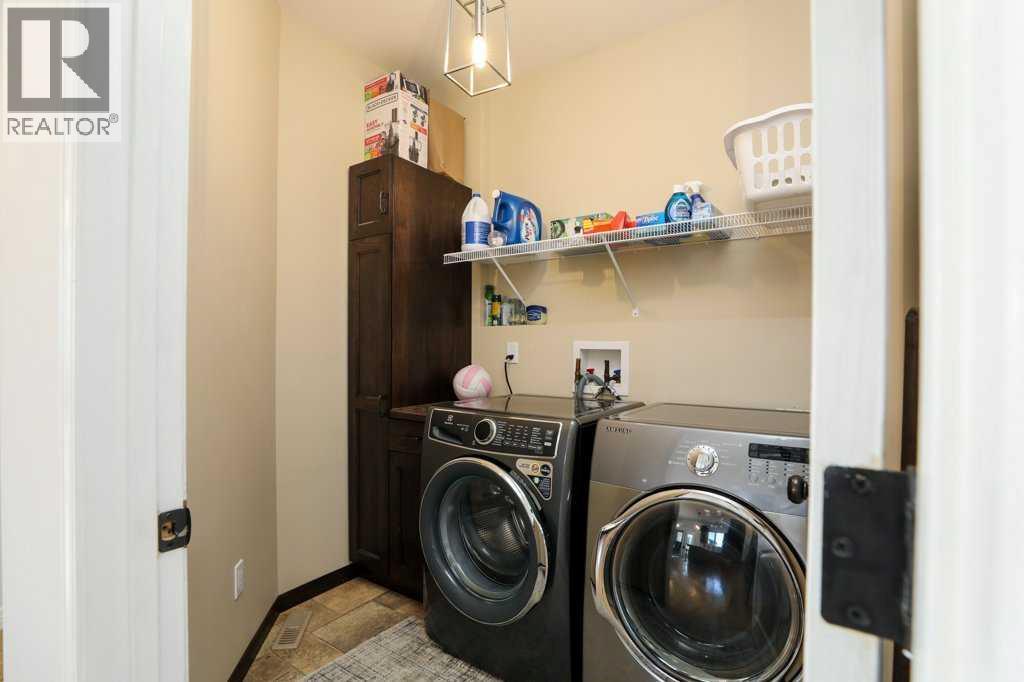 259 Gateway Manor S Property Photo 22
