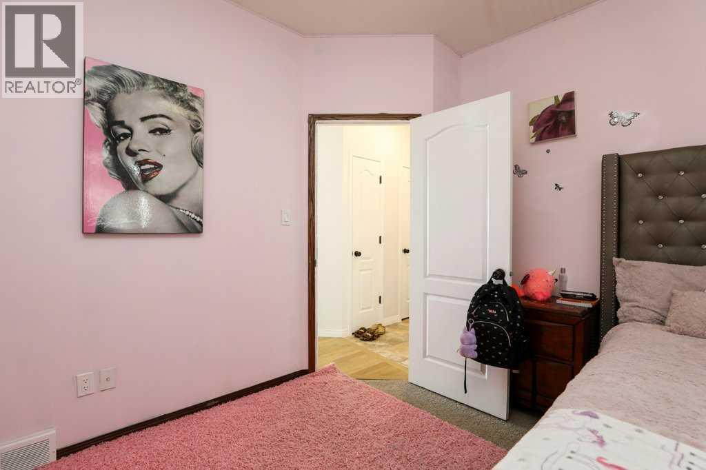 259 Gateway Manor S Property Photo 24