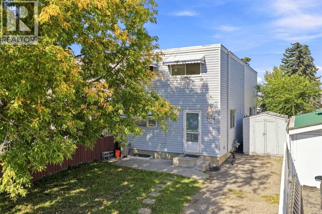 3924 29a Avenue Se Property Photo 3