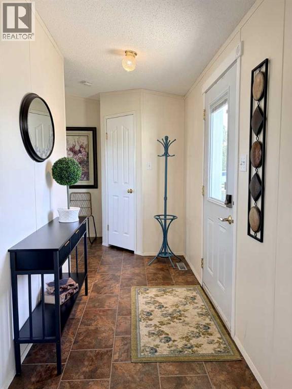 204 Cross Street Property Photo 8