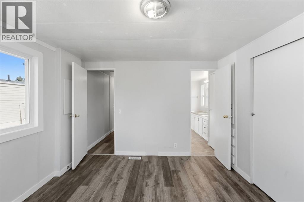 5344 76 Street Property Photo 22