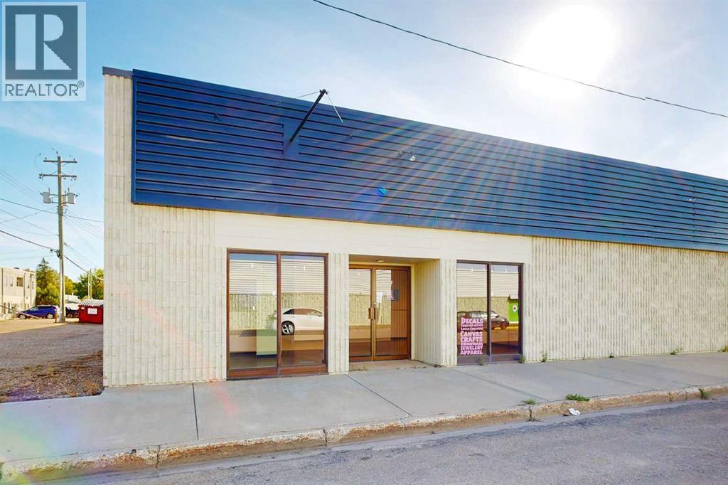 4841 50 Street Property Photo 1