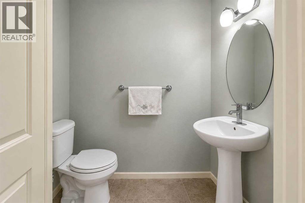 125 Walden Square Se Property Photo 6