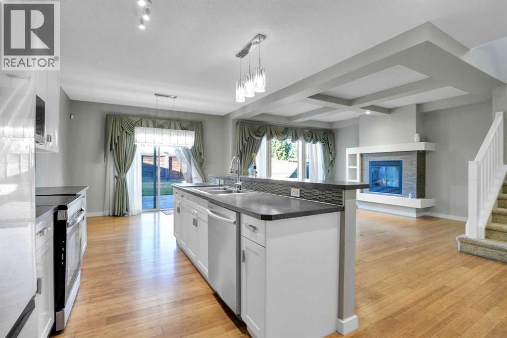 125 Walden Square Se Property Photo 11