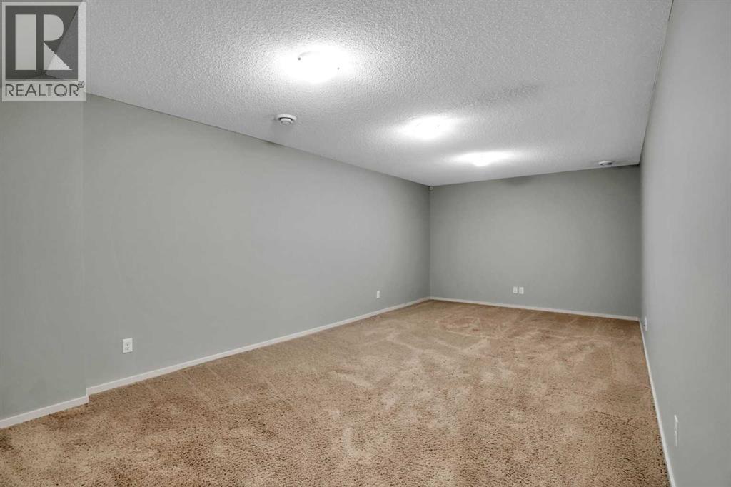 125 Walden Square Se Property Photo 28