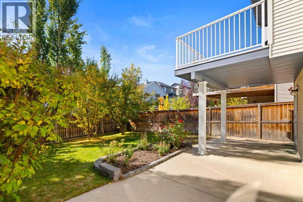 31 Springborough Way Sw Property Photo 3