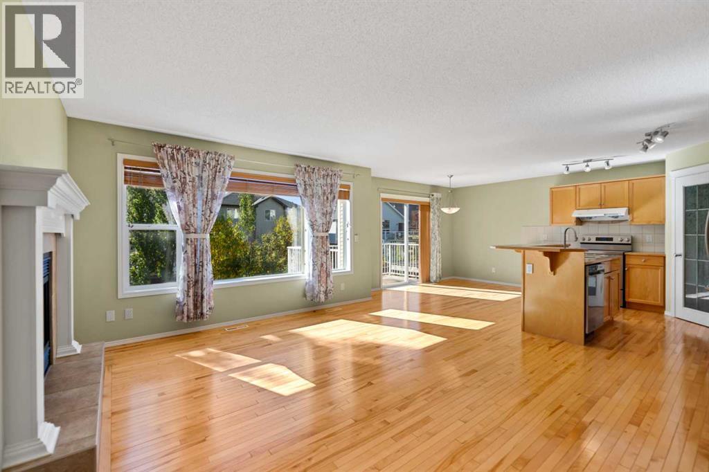 31 Springborough Way Sw Property Photo 6