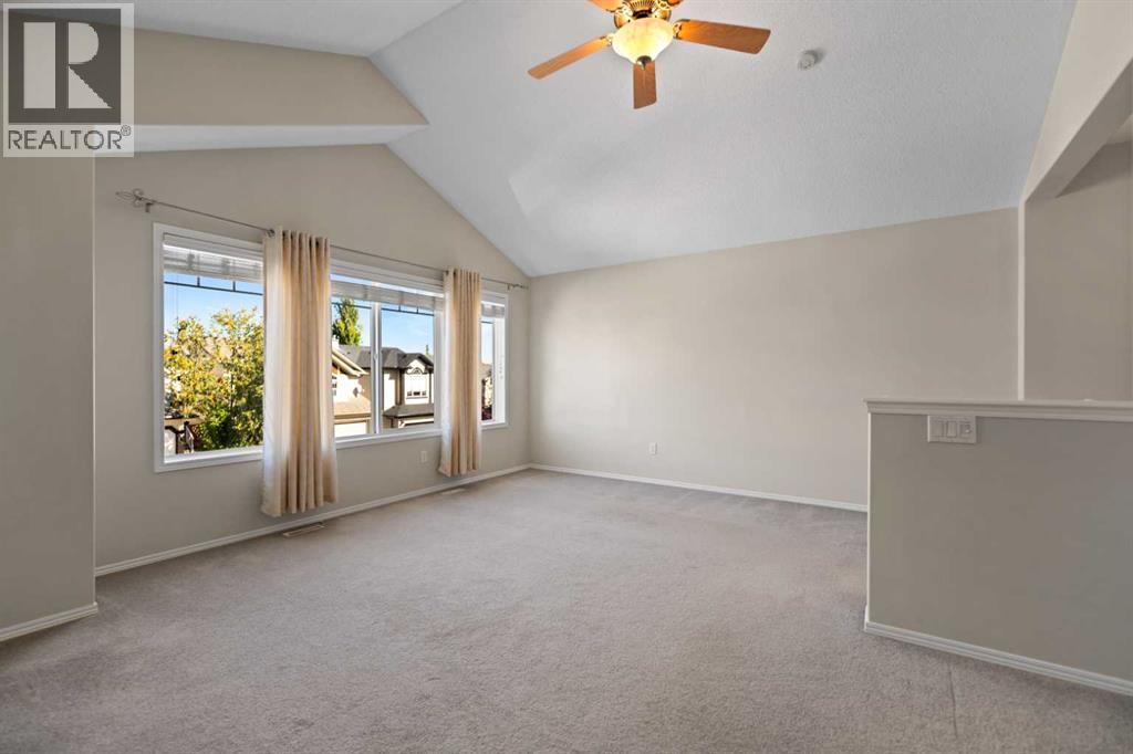 31 Springborough Way Sw Property Photo 13
