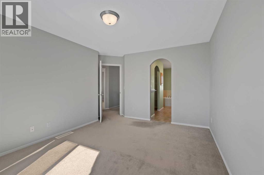 31 Springborough Way Sw Property Photo 16