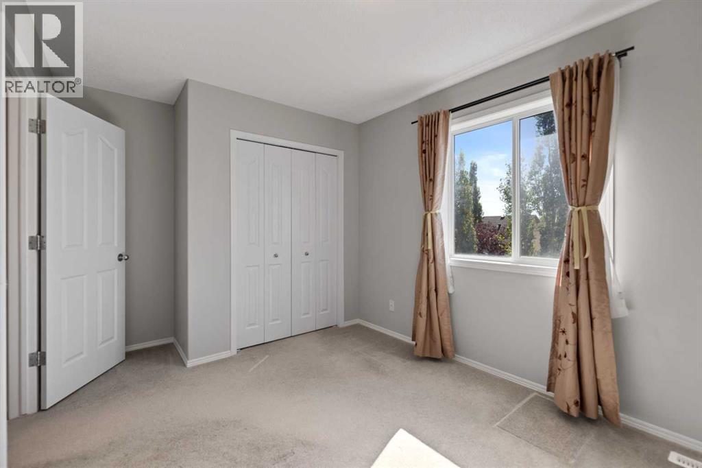 31 Springborough Way Sw Property Photo 18