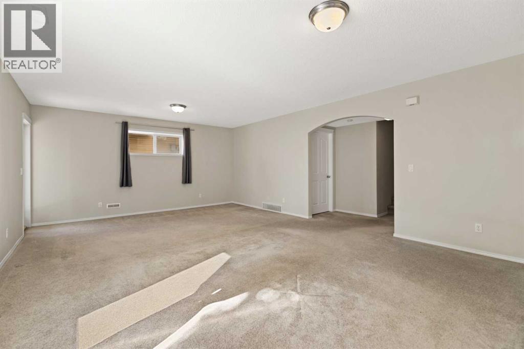 31 Springborough Way Sw Property Photo 21