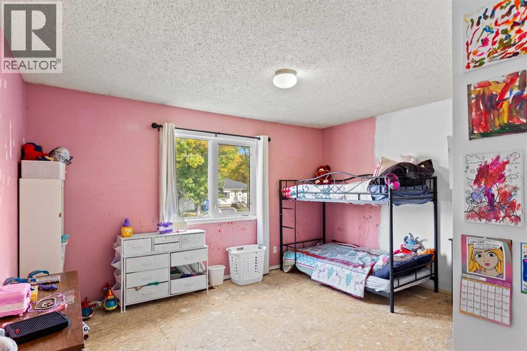 5205b 52 Avenue Property Photo 13