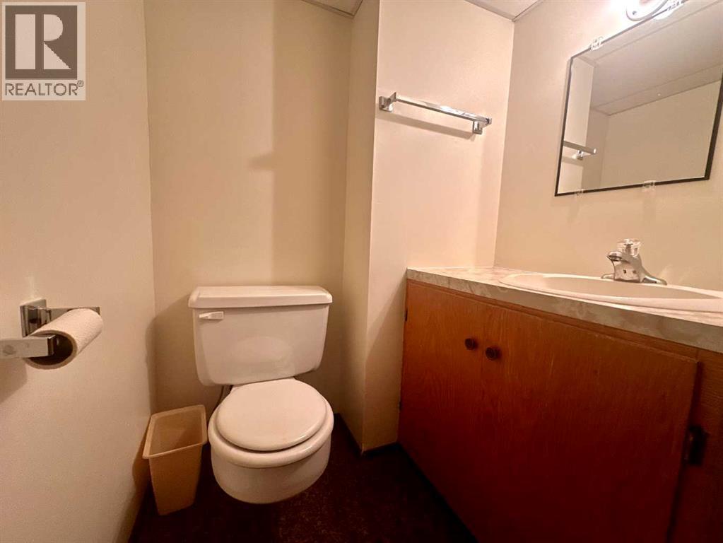 412 Main Street Property Photo 26