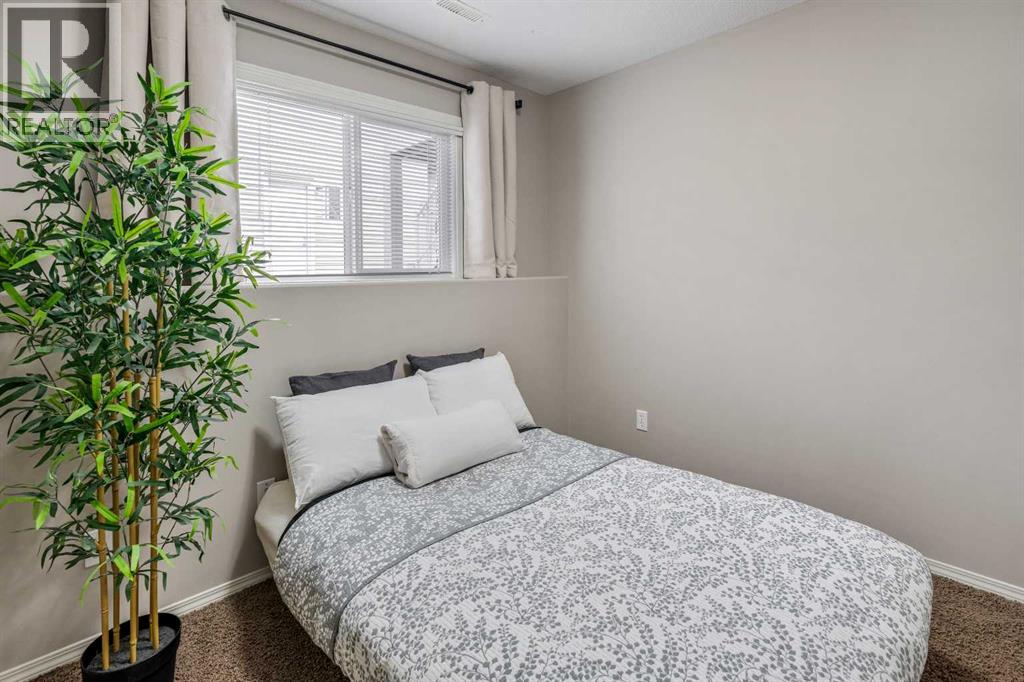 113 Mt Sundance Crescent W Property Photo 25