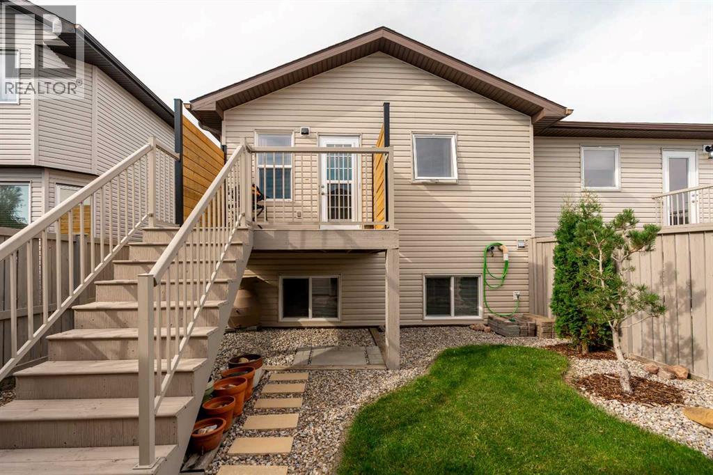 113 Mt Sundance Crescent W Property Photo 33