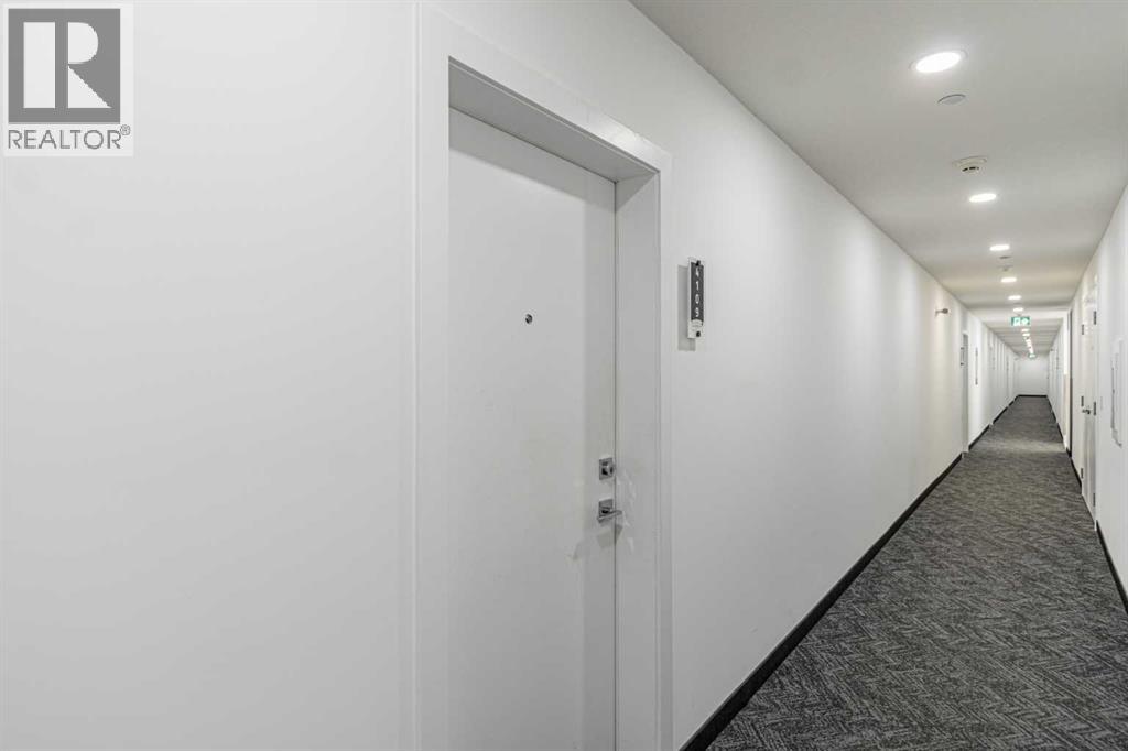 6 Merganser Drive West Property Photo 3