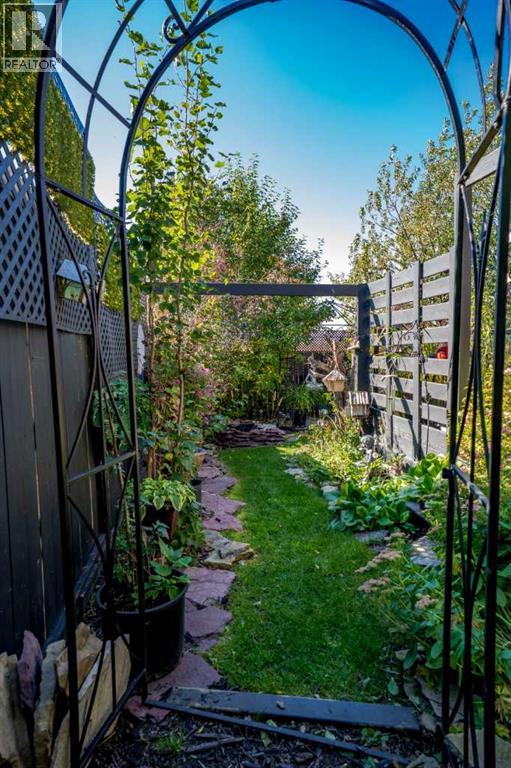 460 Sunset Link Property Photo 7