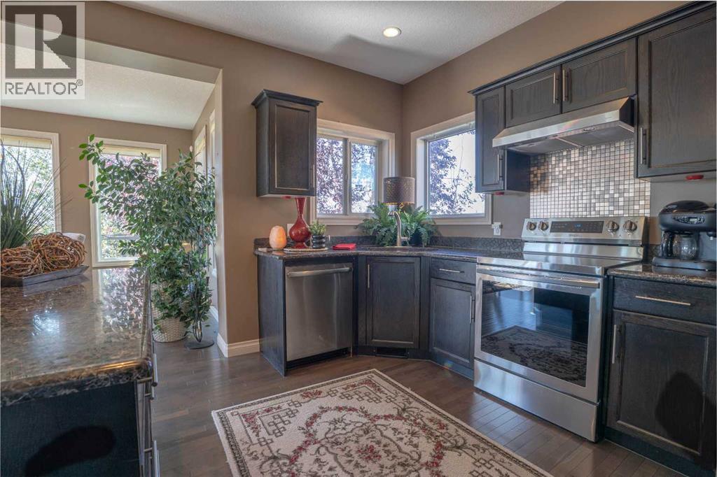 460 Sunset Link Property Photo 14