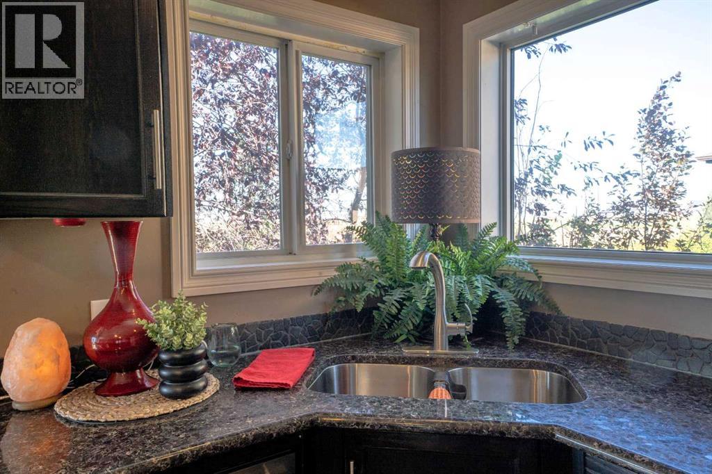 460 Sunset Link Property Photo 15