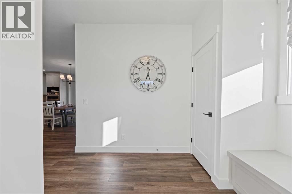 38 Viceroy Crescent Property Photo 8
