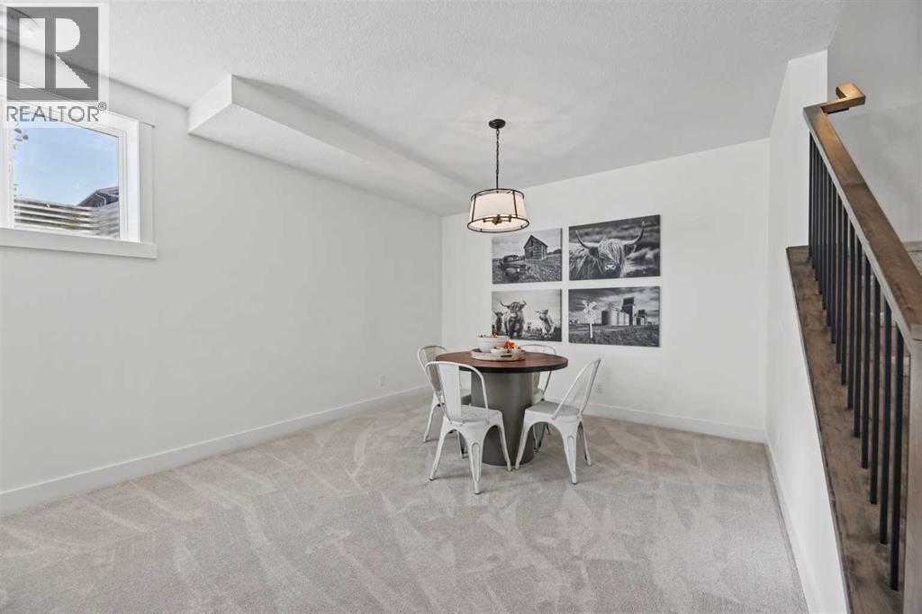 38 Viceroy Crescent Property Photo 28