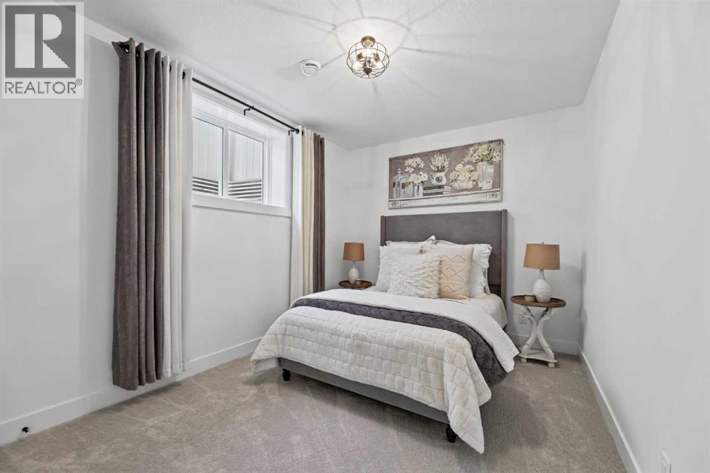 38 Viceroy Crescent Property Photo 31