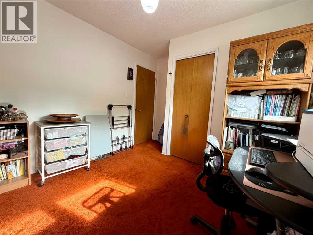 1305 5 Avenue Property Photo 13