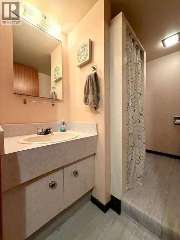 1305 5 Avenue Property Photo 21