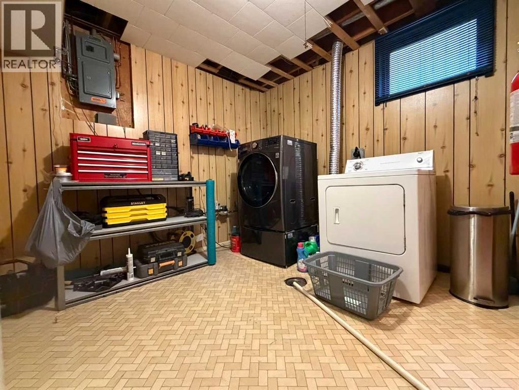 1305 5 Avenue Property Photo 22