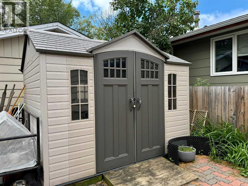 1305 5 Avenue Property Photo 27