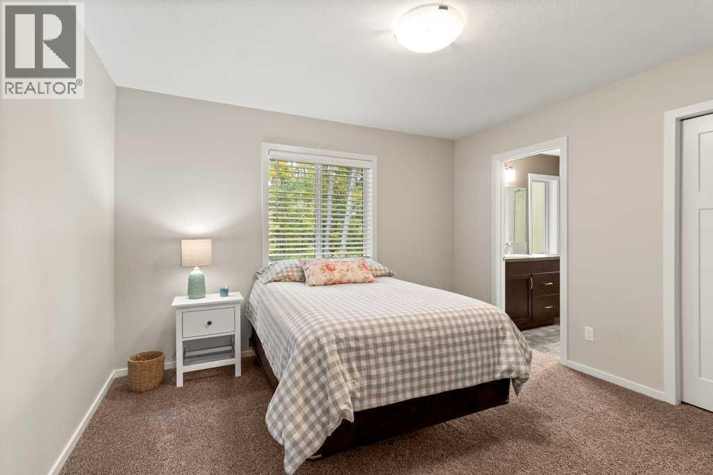5301 Windward Place Property Photo 15
