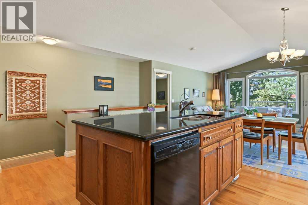 197 Cimarron Drive Property Photo 8