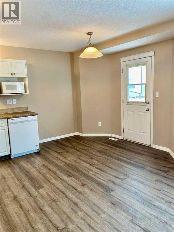 10150 121 Avenue Property Photo 4