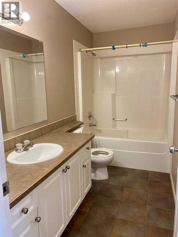 10150 121 Avenue Property Photo 7
