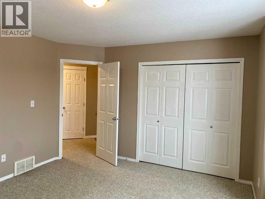 10150 121 Avenue Property Photo 9
