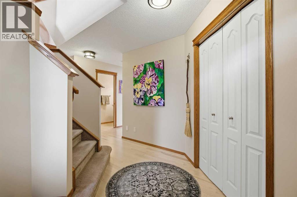 276 Kincora Heights Nw Property Photo 8