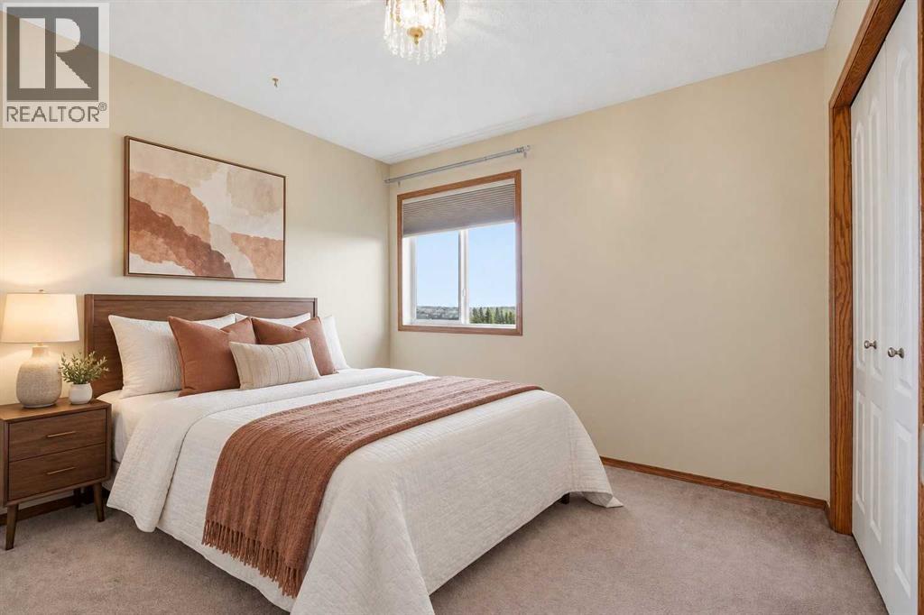 276 Kincora Heights Nw Property Photo 20