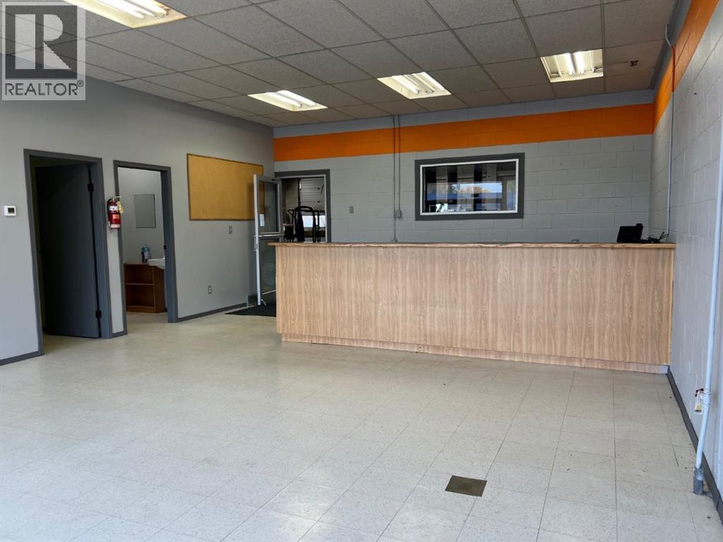 1411 20 Avenue Property Photo 6