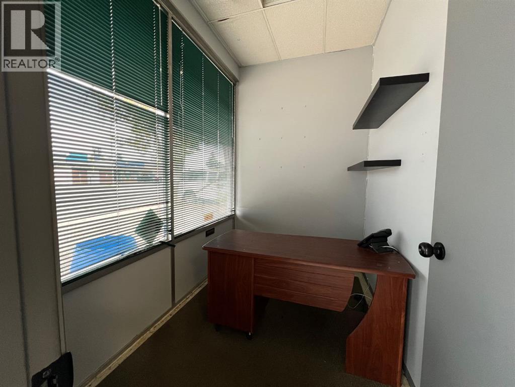1411 20 Avenue Property Photo 8