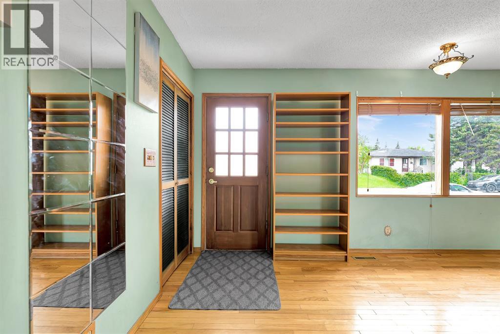 4127 Maryvale Road Ne Property Photo 3