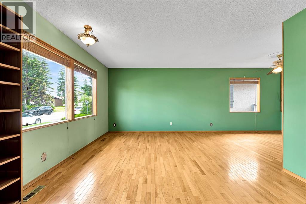 4127 Maryvale Road Ne Property Photo 5