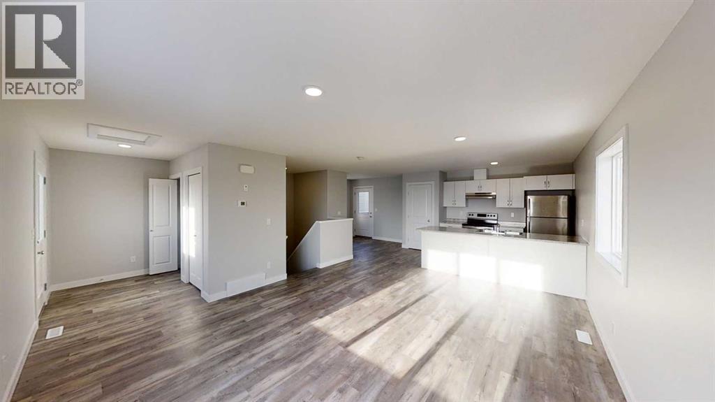 9529 113 Avenue Property Photo 6