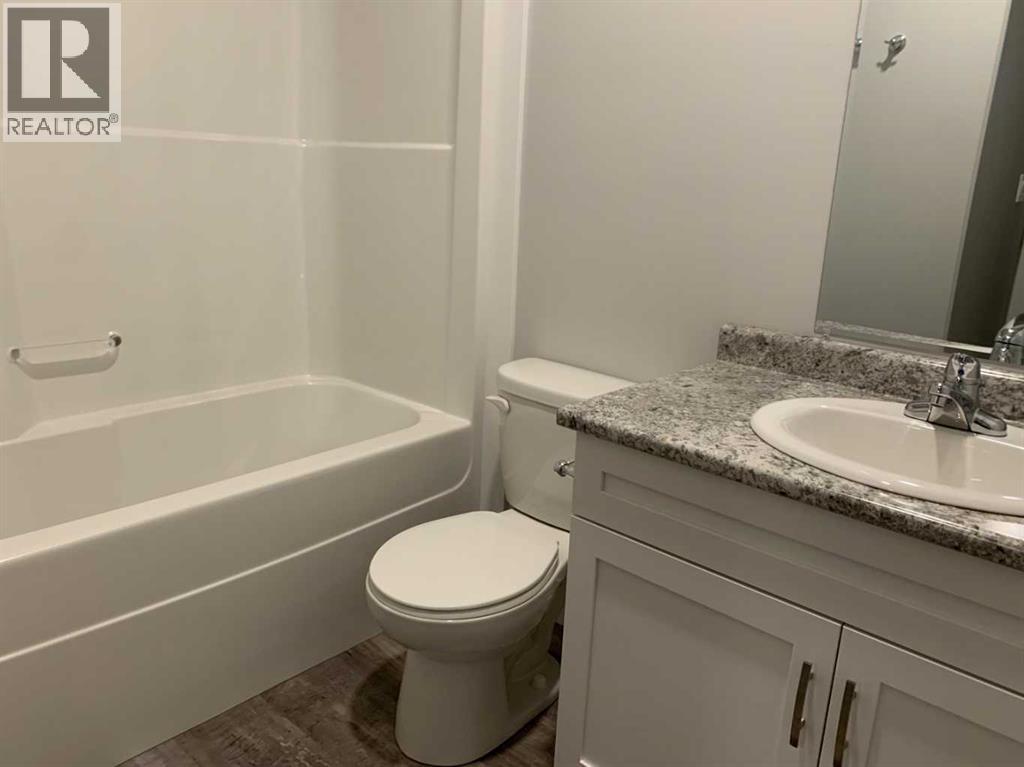 9529 113 Avenue Property Photo 11