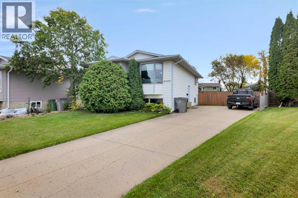 4505 30a Street Close Property Photo 2