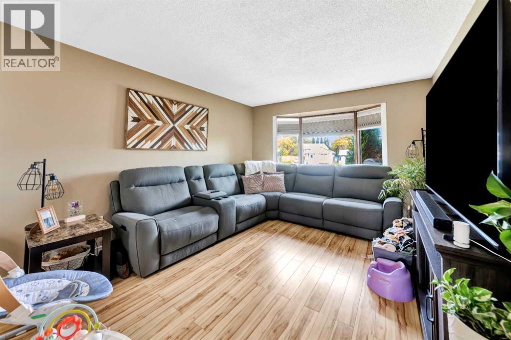 4505 30a Street Close Property Photo 4
