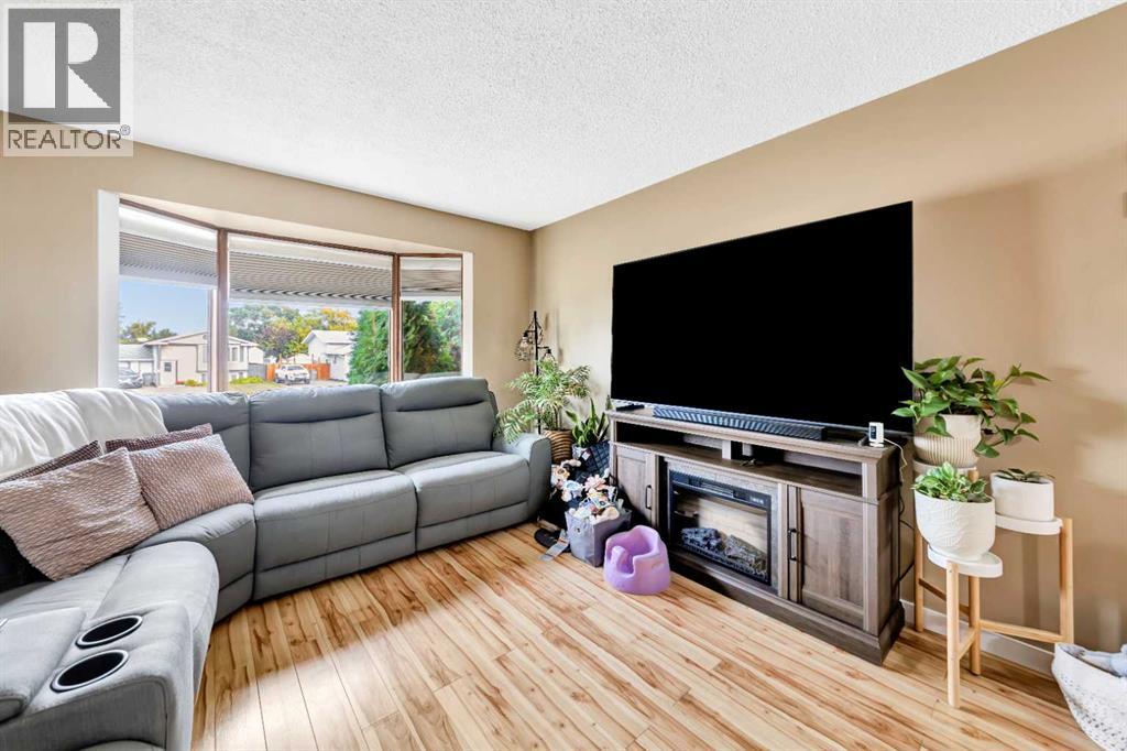 4505 30a Street Close Property Photo 5