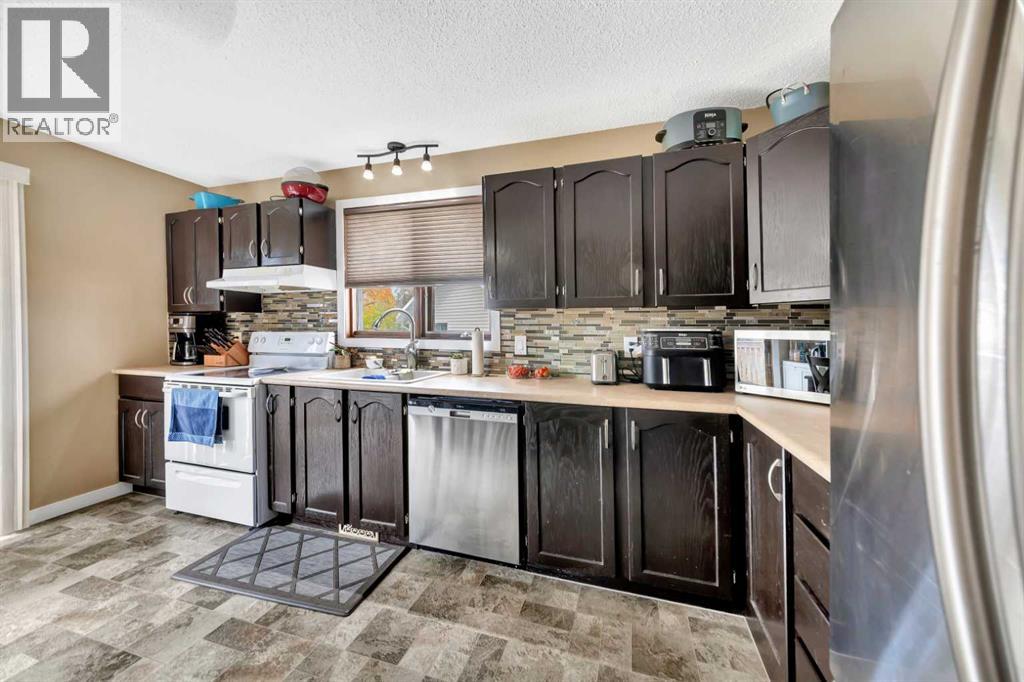 4505 30a Street Close Property Photo 23